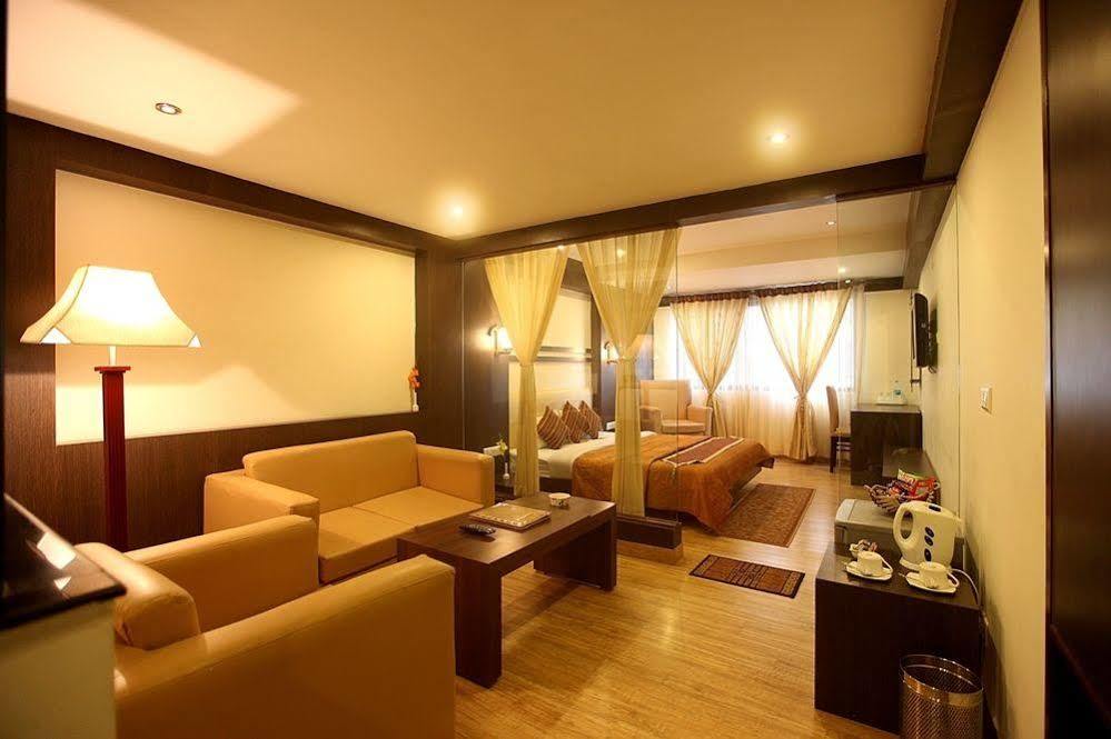 Bridge View Regency Shimla Exterior foto